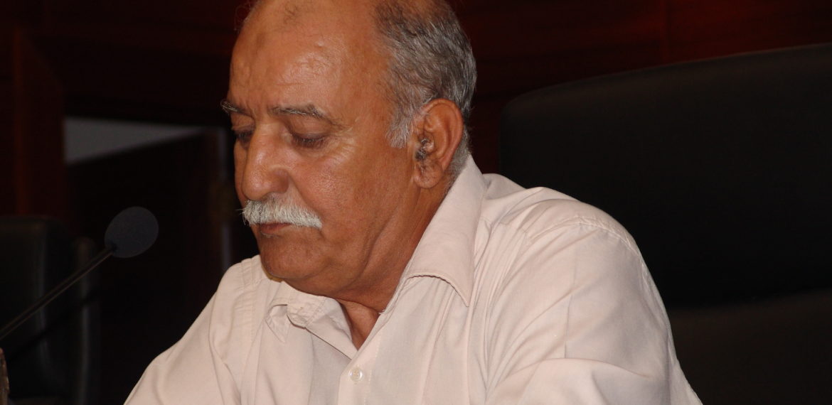 المرحوم الأستاذ علي البوصيري علي.